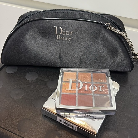 Dior Beauty Black Cosmetic Bag and Eye Palette - Picture 5 of 7
